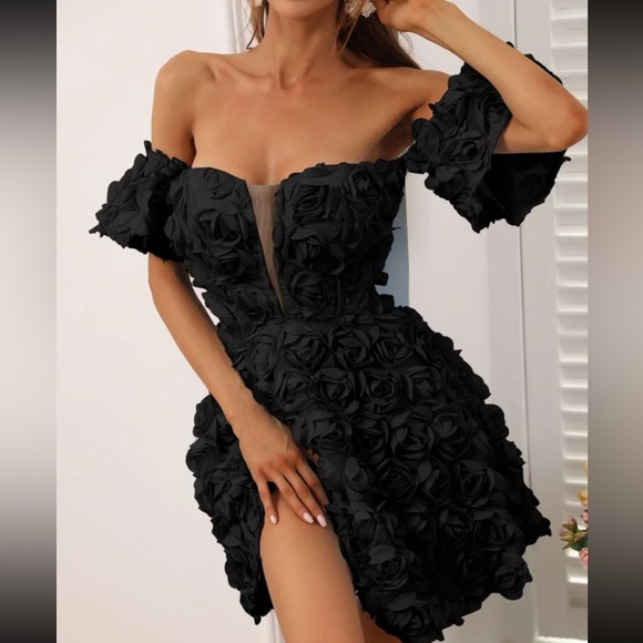 Luxe off shoulder floral appliqué min dress - Picture 1 of 4